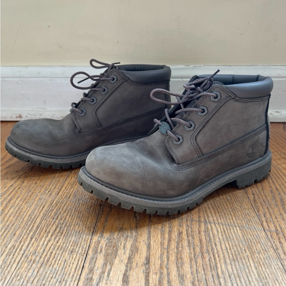 Women’s Size 7 Timberland Boots